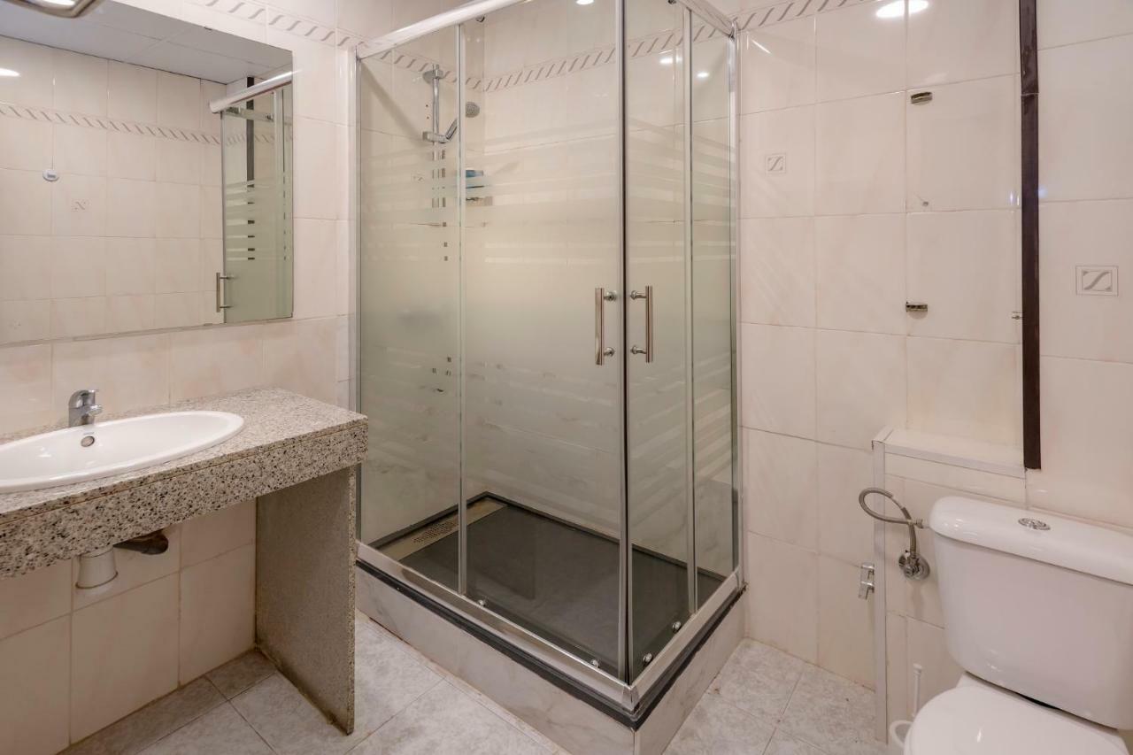 Hotel Niza Salou Buitenkant foto